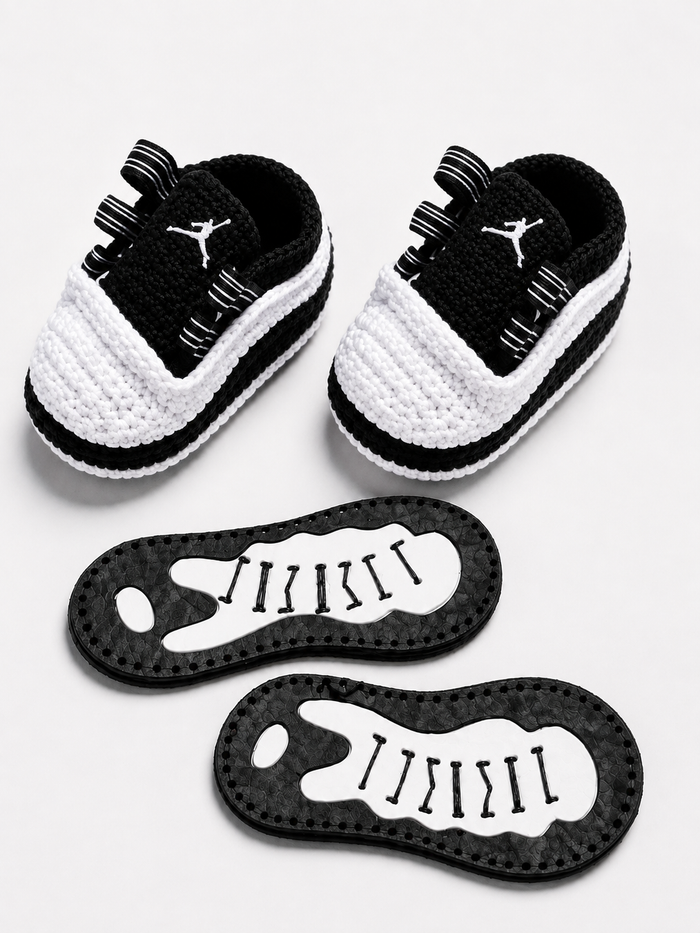 RETRO INSPO BABY CROCHET SHOES